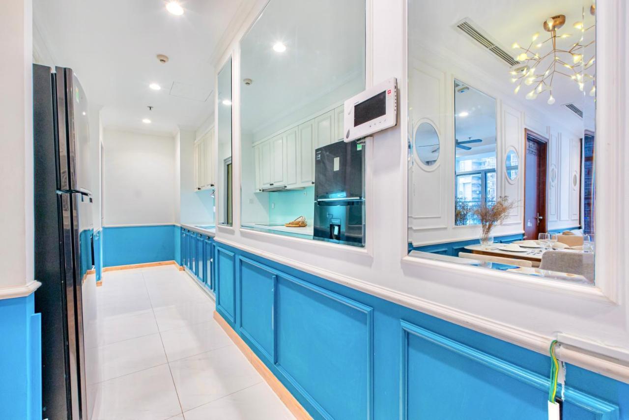 Moxy Hcmc Aparts - Vinhomes Central Park, Ice Rink Ho Chi Minh City Bagian luar foto
