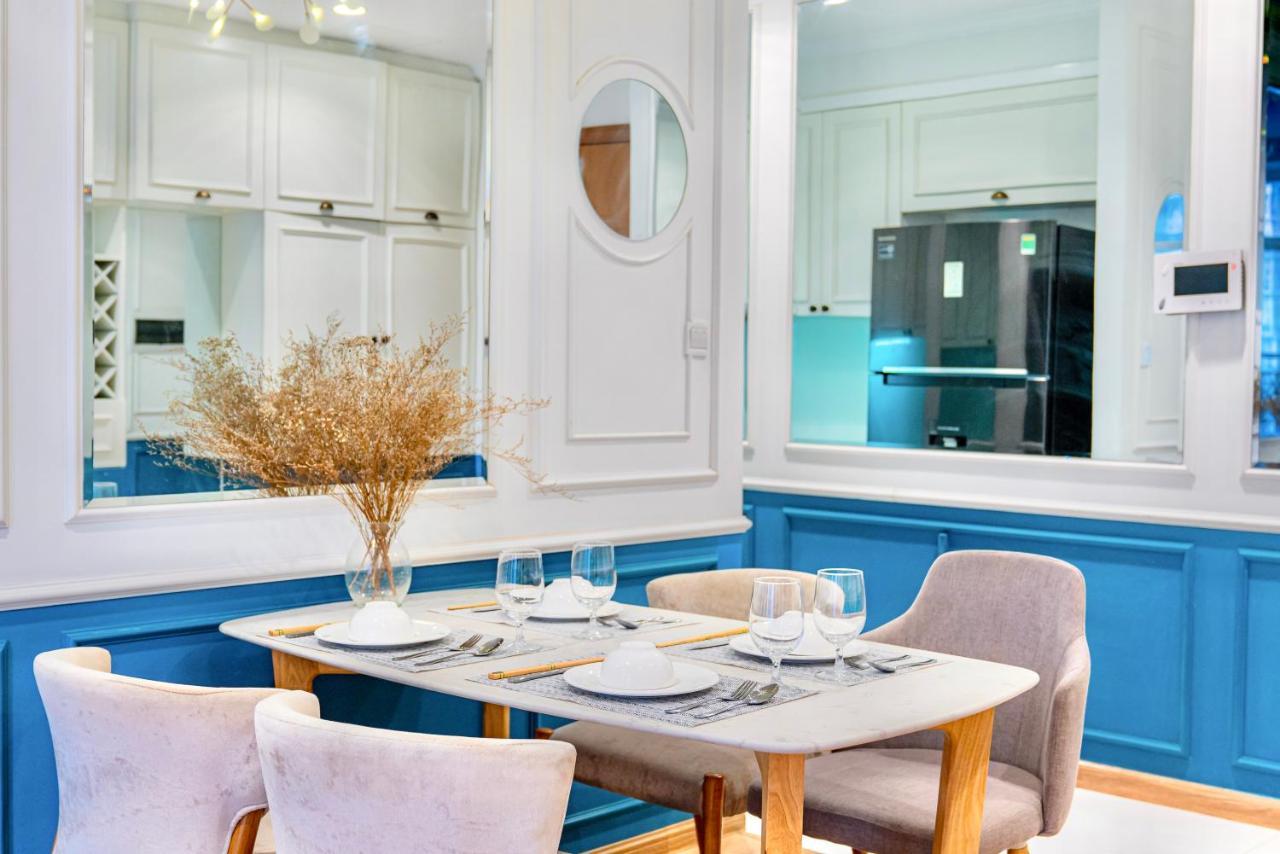Moxy Hcmc Aparts - Vinhomes Central Park, Ice Rink Ho Chi Minh City Bagian luar foto