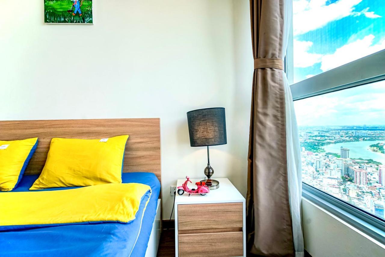 Moxy Hcmc Aparts - Vinhomes Central Park, Ice Rink Ho Chi Minh City Bagian luar foto